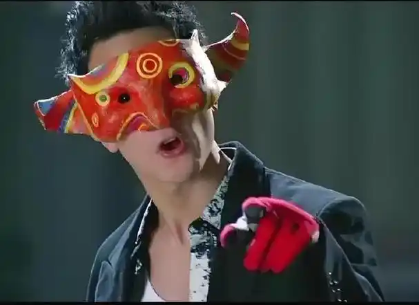 吴彦祖又戴上了面具,我却被网友评论笑死!