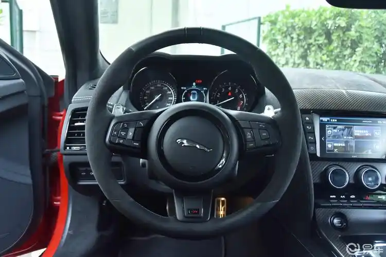 0t 四驱 svr方向盘汽车图片-汽车图片大全】-易车