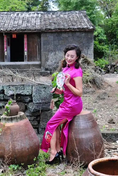古村·旗袍