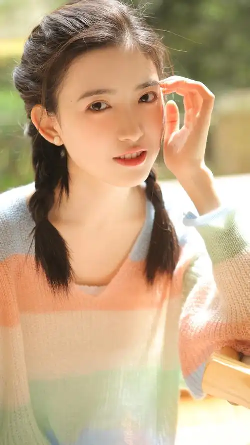 清纯文静美女甜美高清手机壁纸