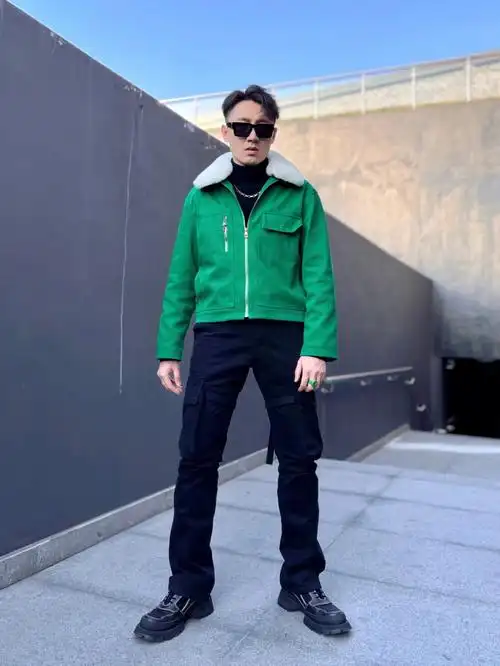 男装  #潮男穿搭  #秋天穿什么  #秋冬穿搭  #lv绿野仙踪  #潮男搭配