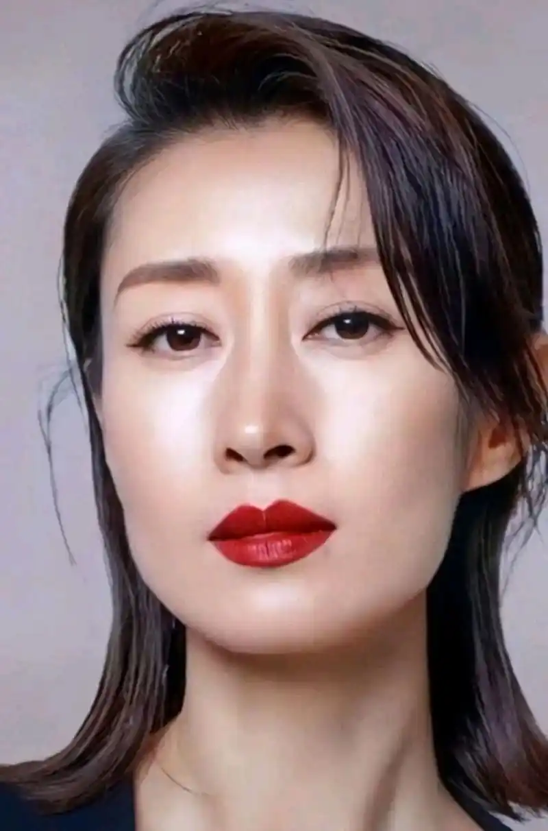 刘敏涛,加油喜欢你可爱漂亮啊,认识她是看电视剧《伪装者》她在里面