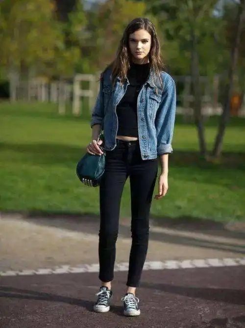 身高不足158cm小个子女生,春季选择这三款单品,显高又显瘦