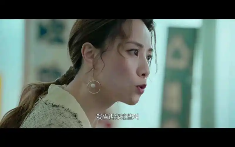 想不到你是这样的邓丽欣,笑到我,好中女,我以前的乖乖女邓丽欣呢