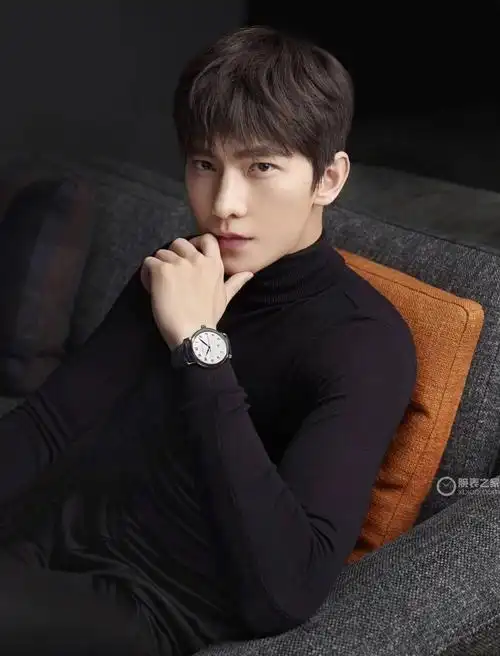 爱了爱了!杨洋同款万宝龙明星系列全自动机械腕表