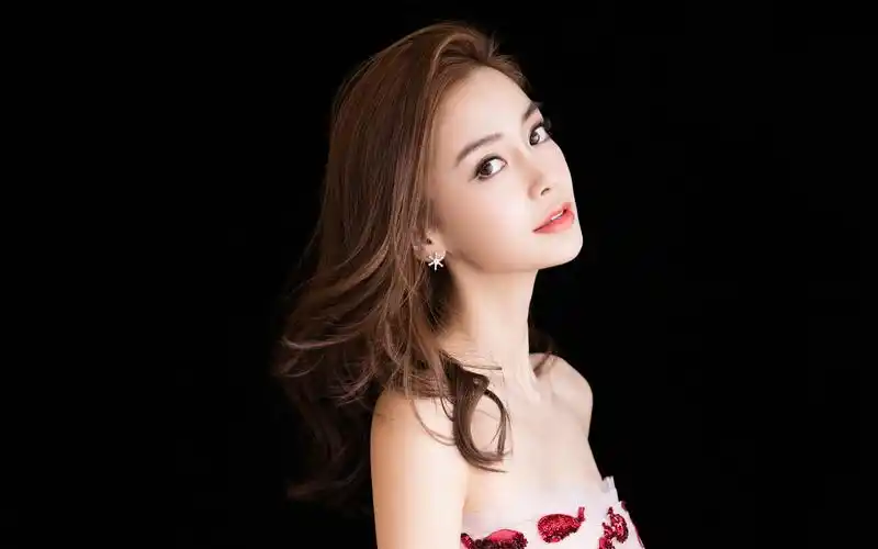 首页 桌面壁纸 大陆明星 angelababy性感礼服高清电脑壁纸 1920_1200