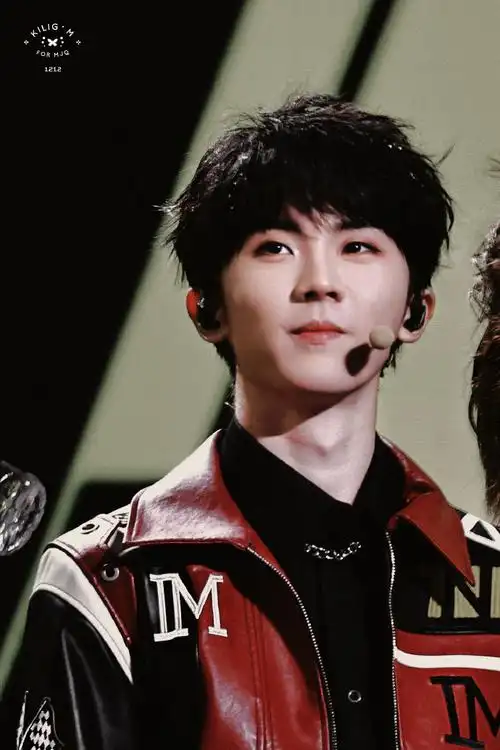 马嘉祺叁重楼暨出道四周年演唱会##马嘉祺 廿一幕启循光赴盛景##今日