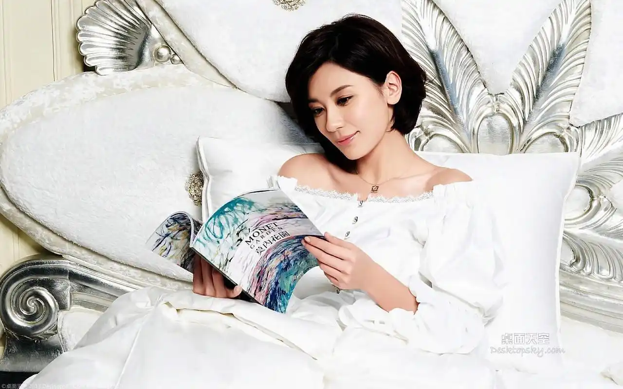 贾静雯短发壁纸_心中的女神贾静雯