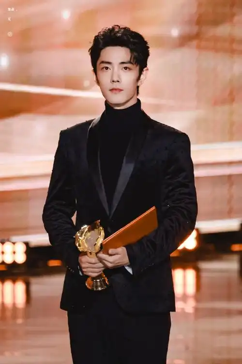 央视拍的肖战怼脸镜头