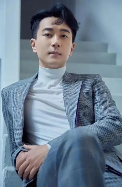 学学刘恺威这样穿,真帅气