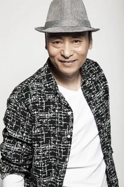 吴连生成"父亲专业户"[保存到相册]搜狐娱乐讯 演员吴连生好戏连台,在