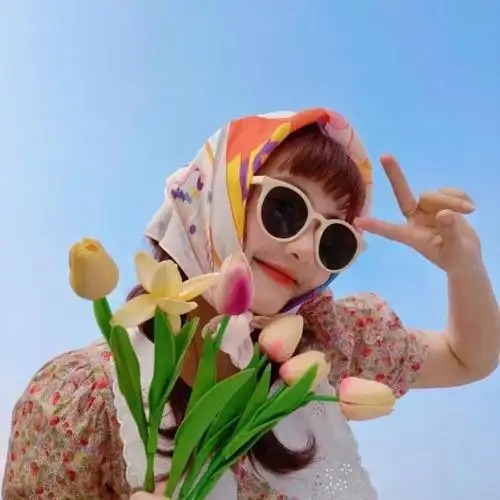 很哇塞的女头像 干净.淑女,背影 (小栀音)