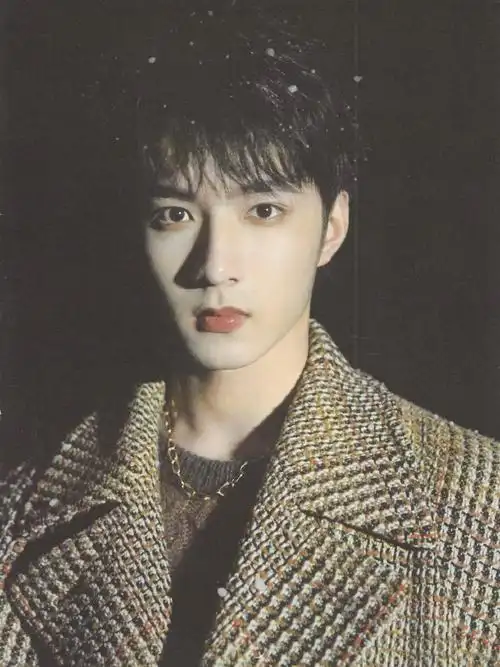 和刘耀文一起拥抱春天