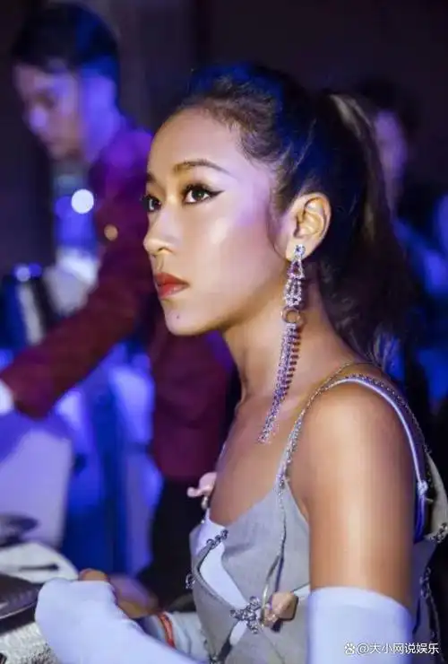 吉克隽逸是中国内地一位享有极高人气的流行歌手.