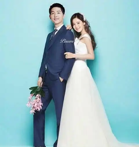 宋仲基宋慧乔婚纱照提前曝光 宋慧乔宋仲基10月31日完婚