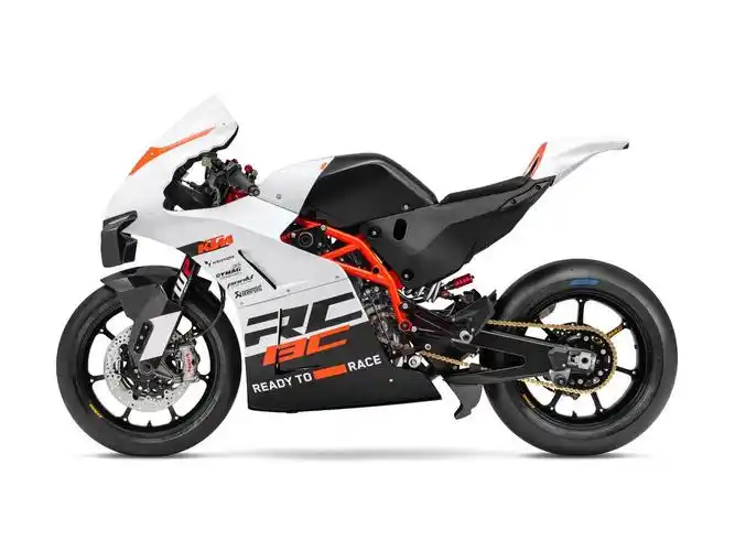 2024ktm rc8c月底开卖,135匹马力仅重142公斤