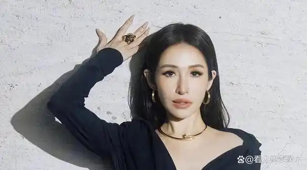 萧亚轩经纪人曝演唱会计划:目前elva仍在康复中