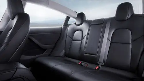 特斯拉model -3汽车内饰