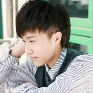 什麽发型适合17岁男生(必须有图)