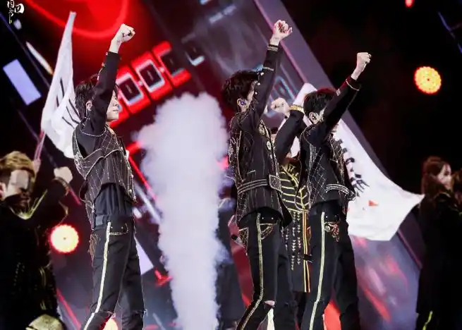 tfboys日光旅行七周年演唱会