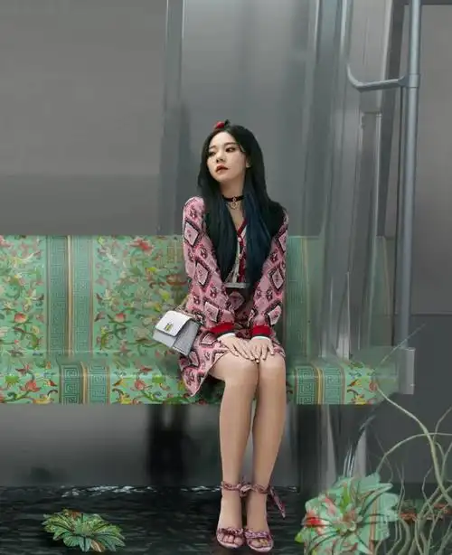 张紫宁又带火飞跃式拍法体重过90的模仿不来不信你试试