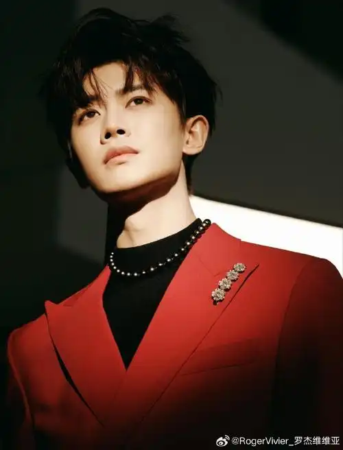 扣任心弦#任嘉伦超话