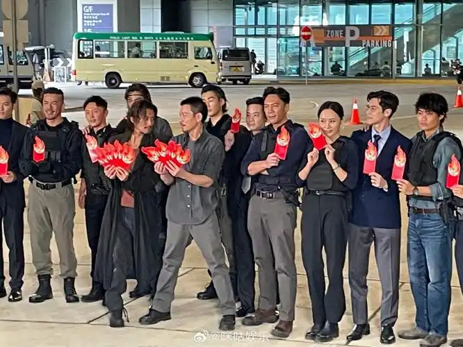 刘德华谢霆锋怒火漫延开机照