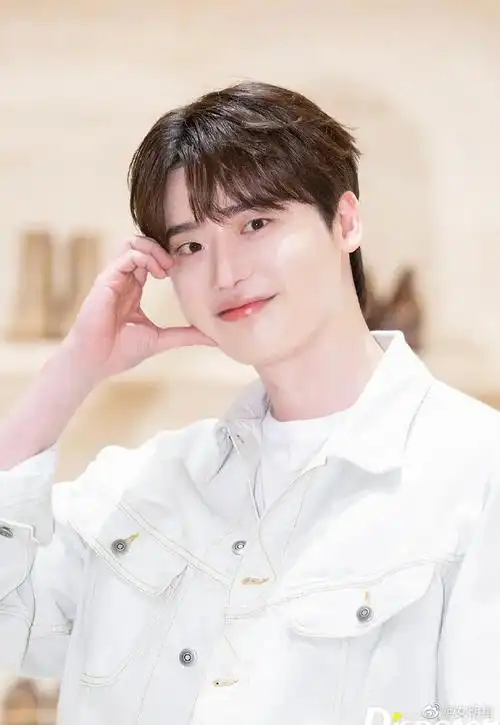 李钟硕幸福肥##李钟硕幸福的发福了