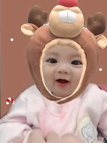 出生的一两个月的小婴儿可以有多可爱?