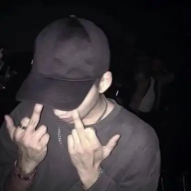 超拽男生头像帅气真人冷酷霸气