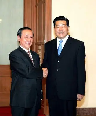 7月10日,中共中央政治局常委,全国政协主席贾庆林在北京人民大会堂