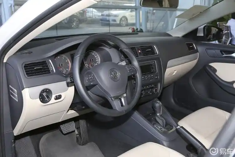 速腾 内饰 糖果白