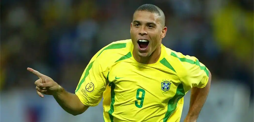 被严重高估的巴西足球天才巨星只是遮羞布外强中干才是实质