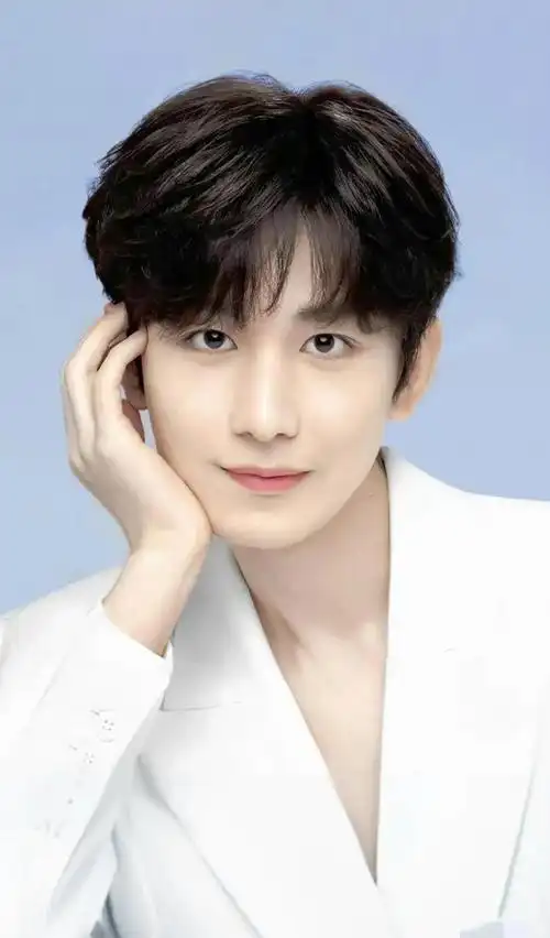 内娱男星顶级神颜最新排名刘学义9邓为6肖战3成毅2