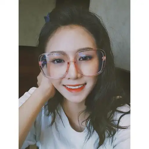 轻奢品牌明星网红同款小红书白色透明眼镜框女ins网红款大框韩轻tr90