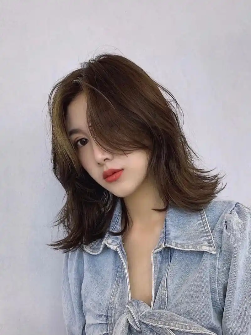 女生中发 中长发 锁骨发烫发 韩式气垫烫烫发 简易烫免打理 被受女生