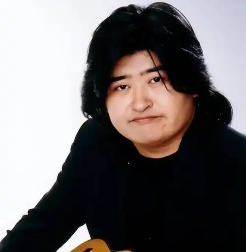 歌手刘欢和妻子相识9天就求婚身患疾病妻子仍不离不弃