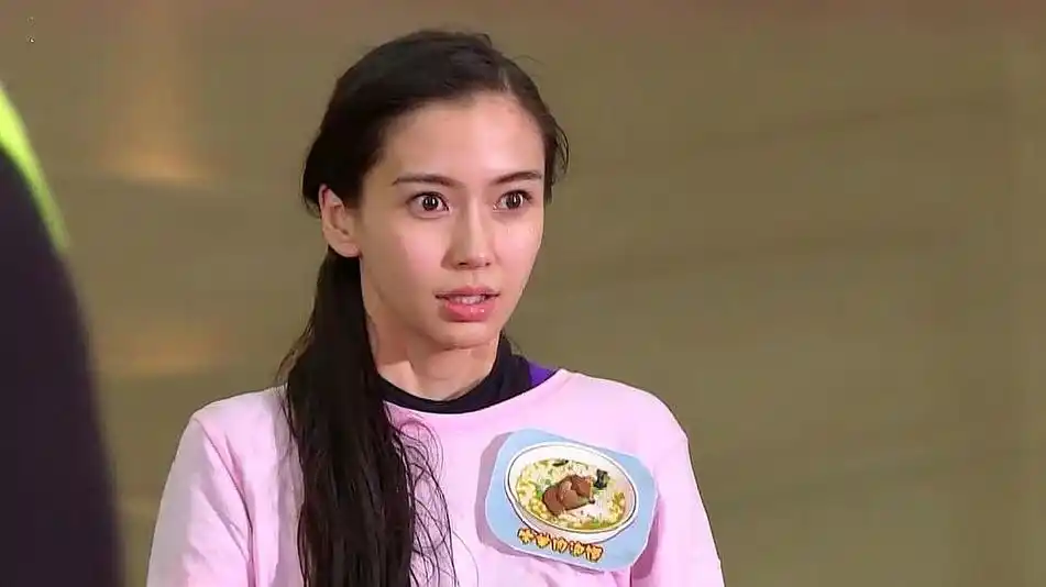 盘点《跑男》杨颖十个名场面,女汉子一枚!