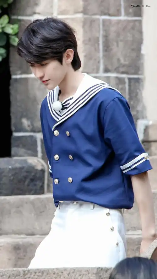水手服 蔡徐坤 - 堆糖,美图壁纸兴趣社区