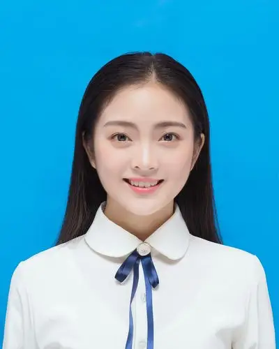 如果这个世界上曾经有这么一张证件照出现过,其他的都会变成将就.