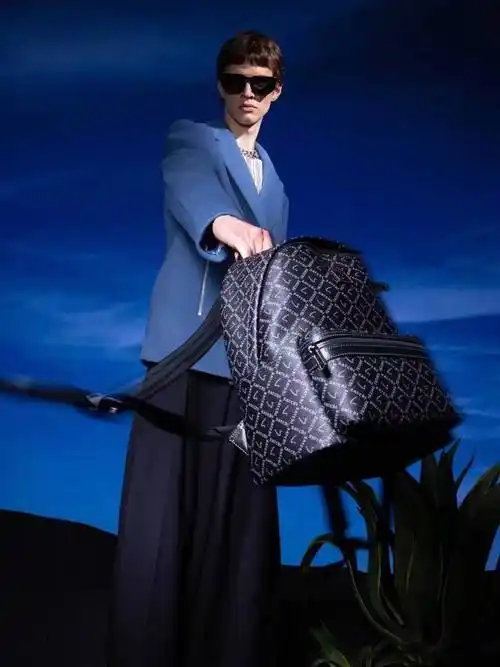 06799fila张艺兴同款061480fila黄景瑜同款062480斐乐潮牌王