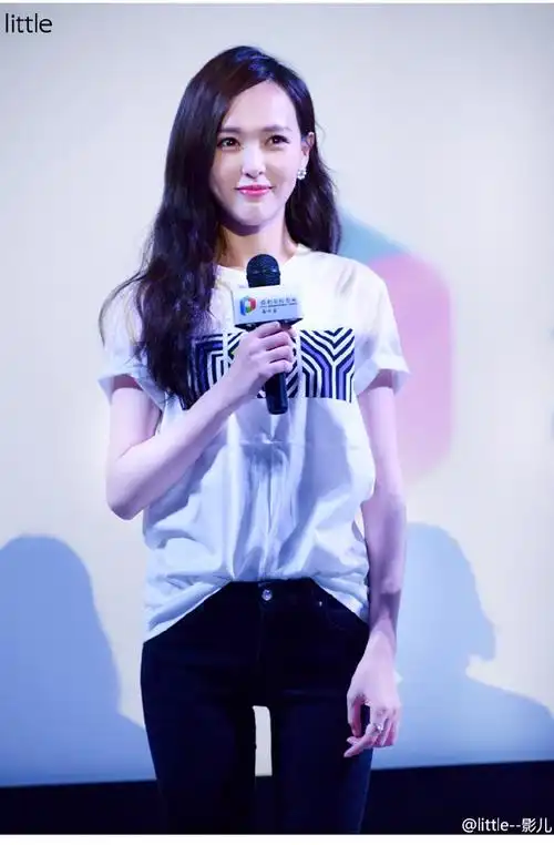 2018夏装唐嫣明星同款女装印花白色纯棉宽松情侣短袖t恤上衣女