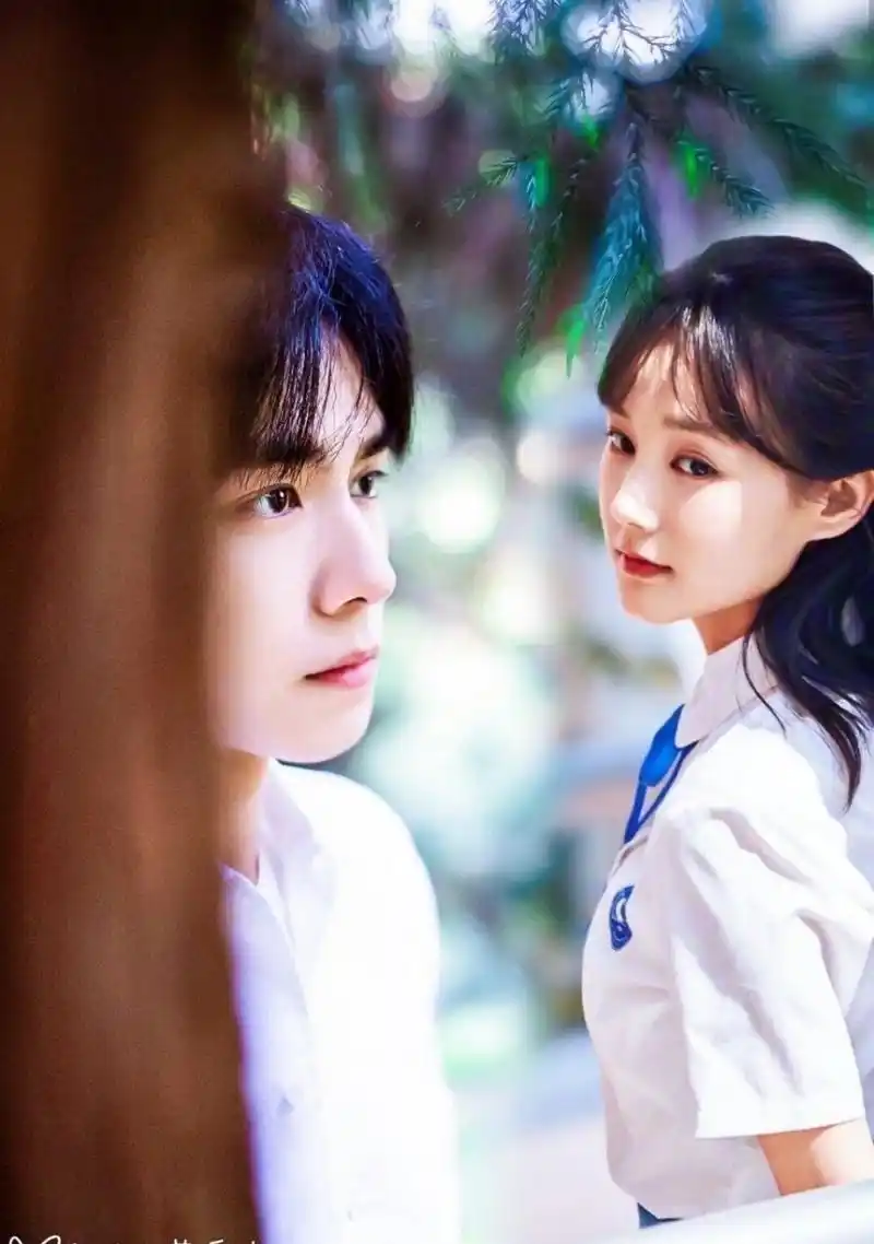 由胡一天,李一桐主演的《亲爱的挚爱的》开机,作为《亲爱的,热爱的》