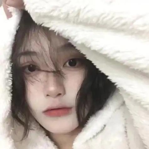 不明显的情侣头像单人两张同一场景同一视角配对的