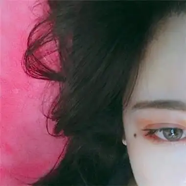 2021qq女生头像伤感要哭了的大方的笑偷偷的哭才迷人