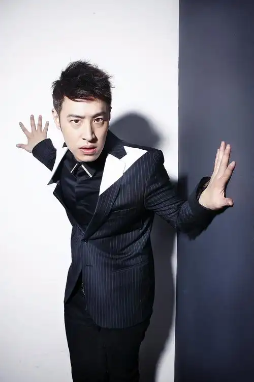 潘玮柏杂志拍摄