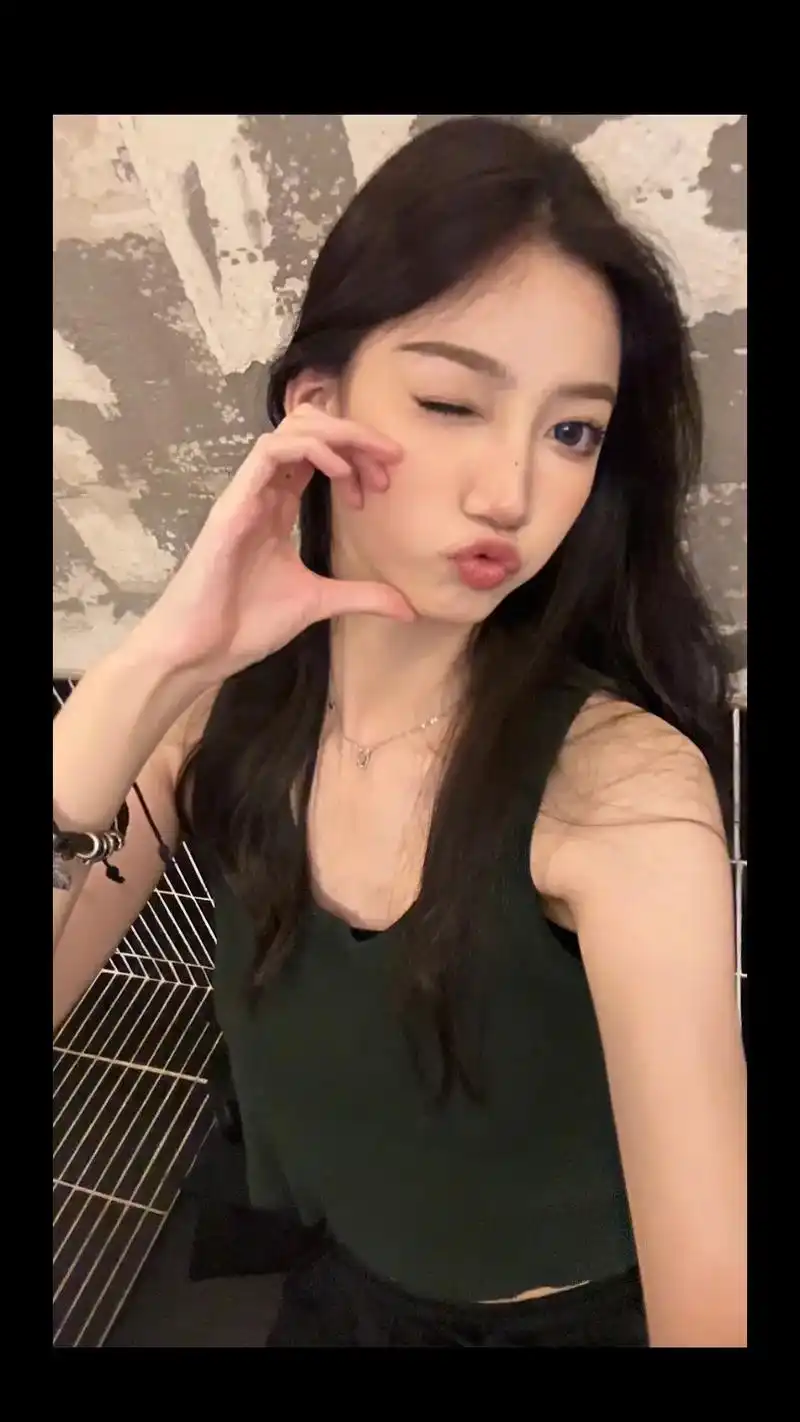 珍妮佛梓 #蒜香公主 @2洋. #脸脸 #稀有图 #gir - 抖音