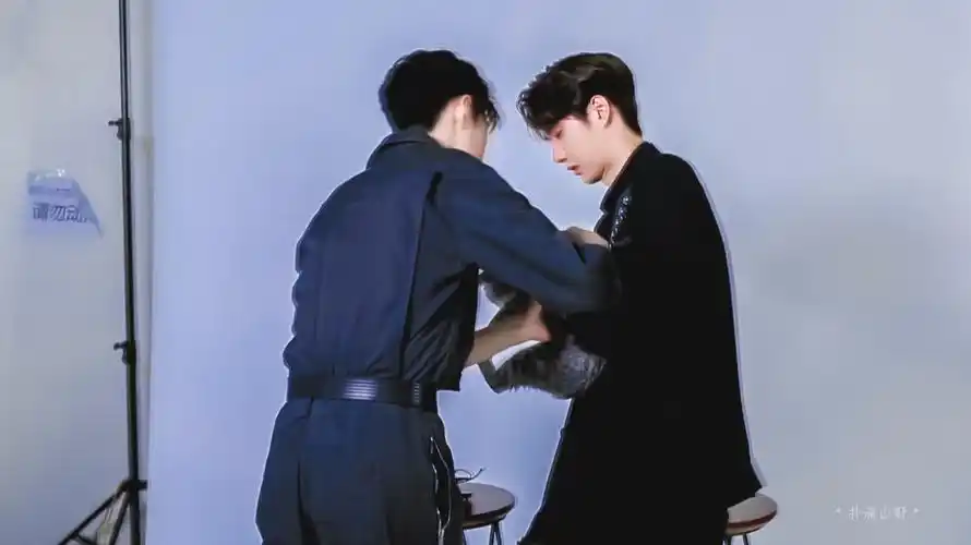 博君一笑|王一博|肖战 - 堆糖,美图壁纸兴趣社区