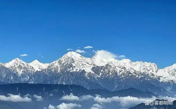 中国最高十座山峰,看看你知道哪些?
