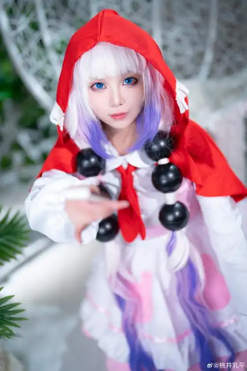 cos 正片出境:@桃井乳平妆娘:@咲梓摄后:@l同学不好好努力场地:@futa